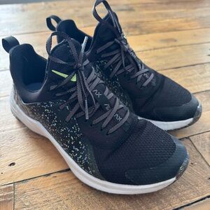 Nike Black Bella Air Max Sneakers